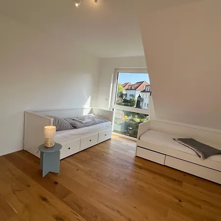 Modernes Stadthaus - Perfekt Fuer Business Projektteams & Familien Apartmán *